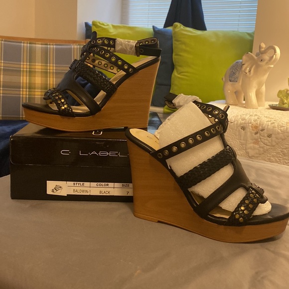Wedge Sandals Studded & Riveted Black New with tags in box C Label - Picture 4 of 7